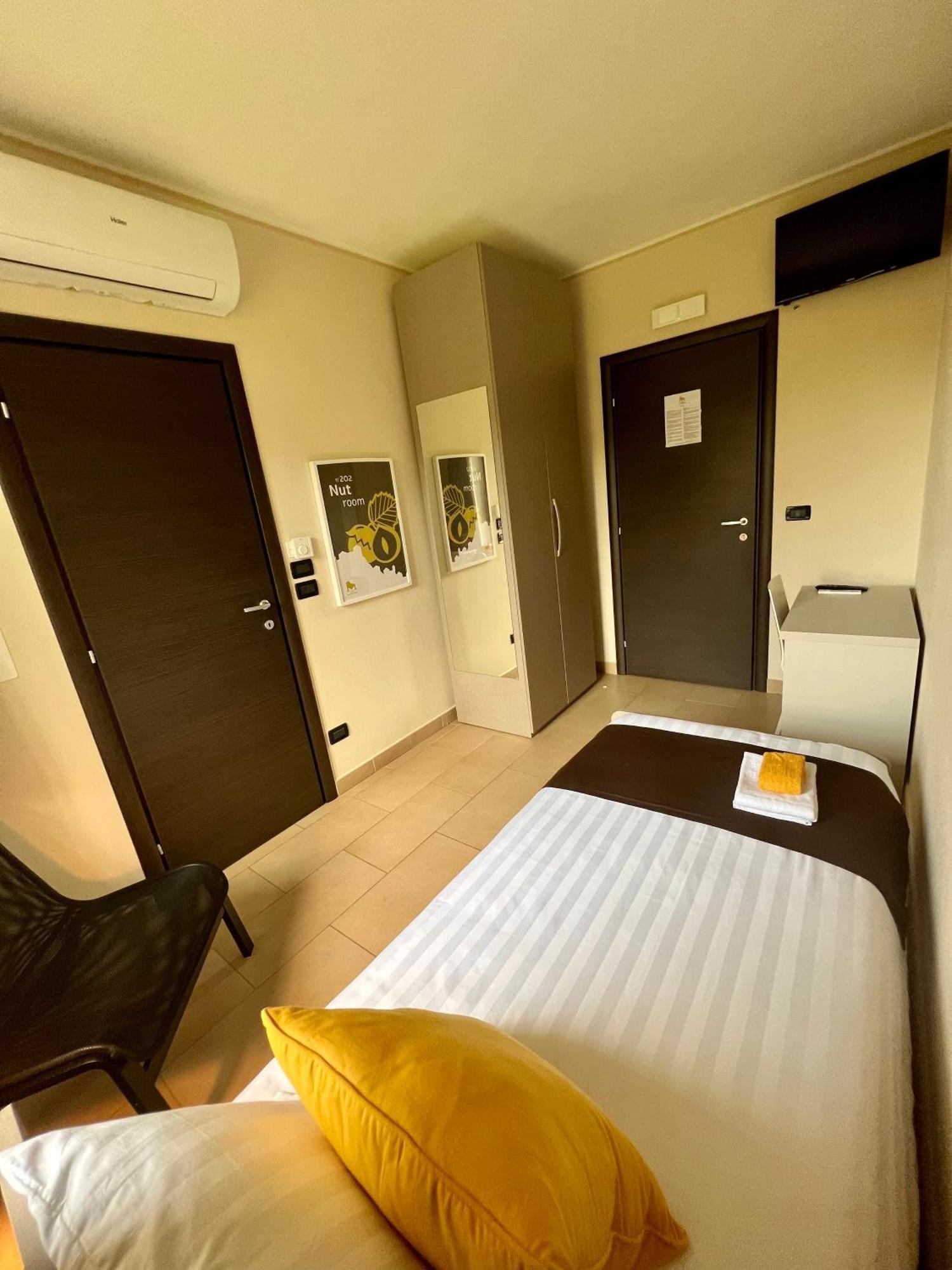 Casale Milleseicento Guest House Gavi Exterior foto